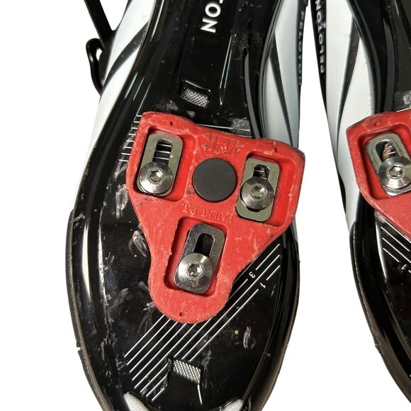 Peloton Cycling Shoes Unisex Size 41 With Cleats Black And Red Fitness Spin Bike - Picture 10 of 11